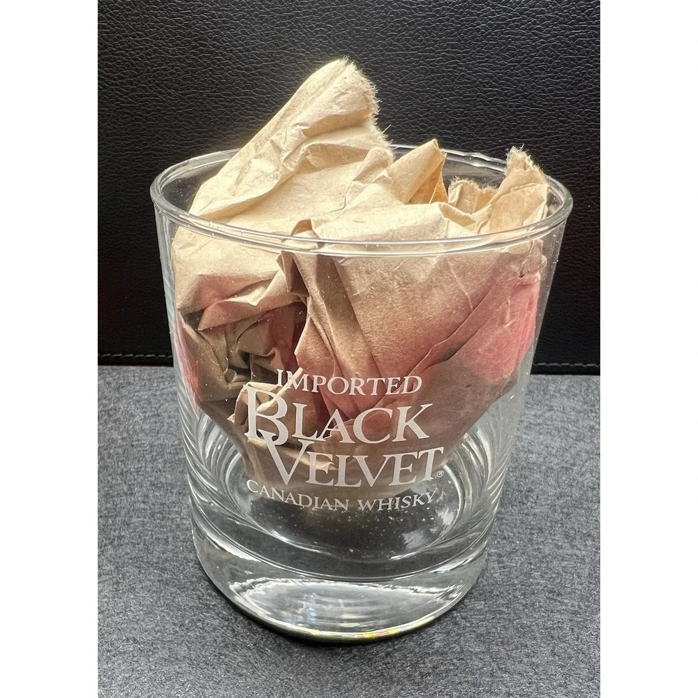 Black Velvet Canadian Whiskey Rocks Drinking Glass‎ Unused Wildlife Eagle Glass